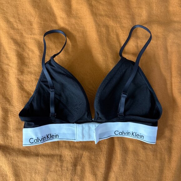 Calvin Klein Lined Bralette size M - Picture 3 of 4